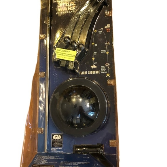 Estes Naboo Fighter Star Wars Episode 1 Rocket NIB - Picture 2 of 8